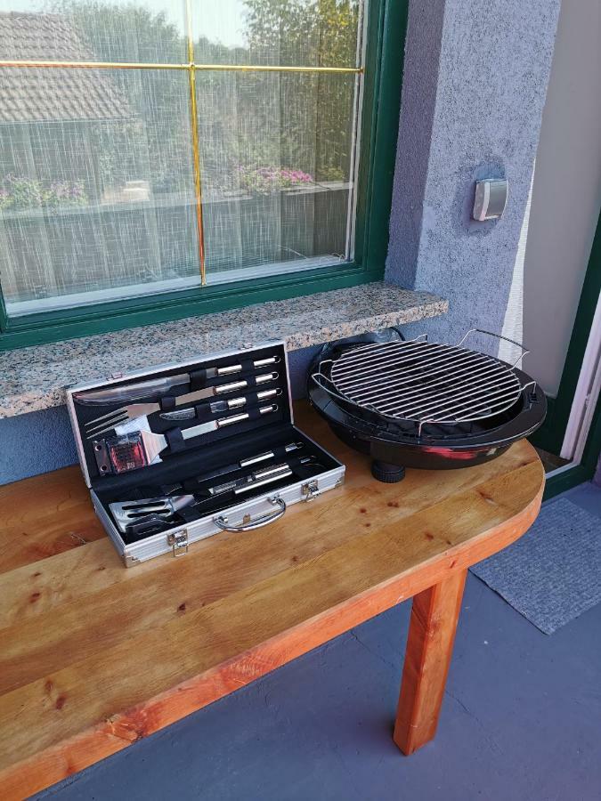 Apartman I Soba Hadela Sveti Martin Na Muri Exterior foto